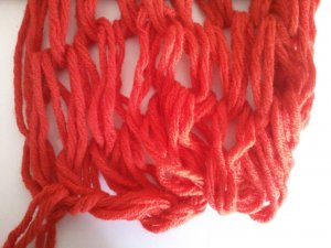 kézzel kötött sál